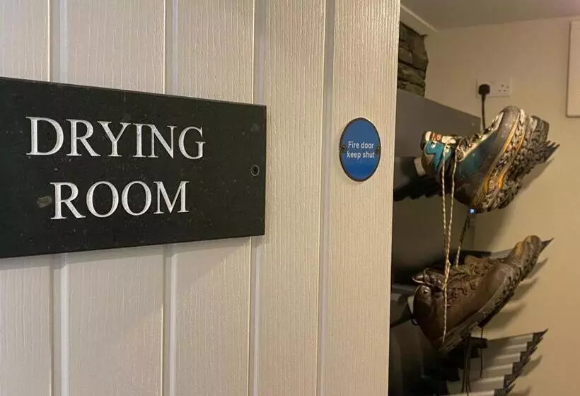 בית מלון כפרי Royal Oak