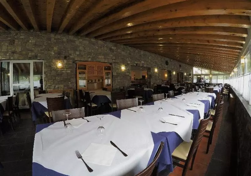 Somriu Hotel Vall Ski