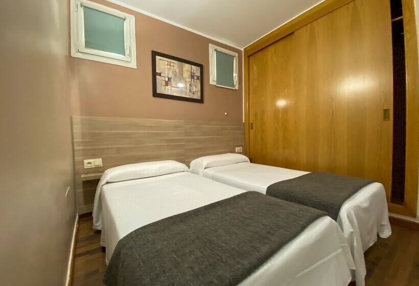 Somriu Hotel Vall Ski