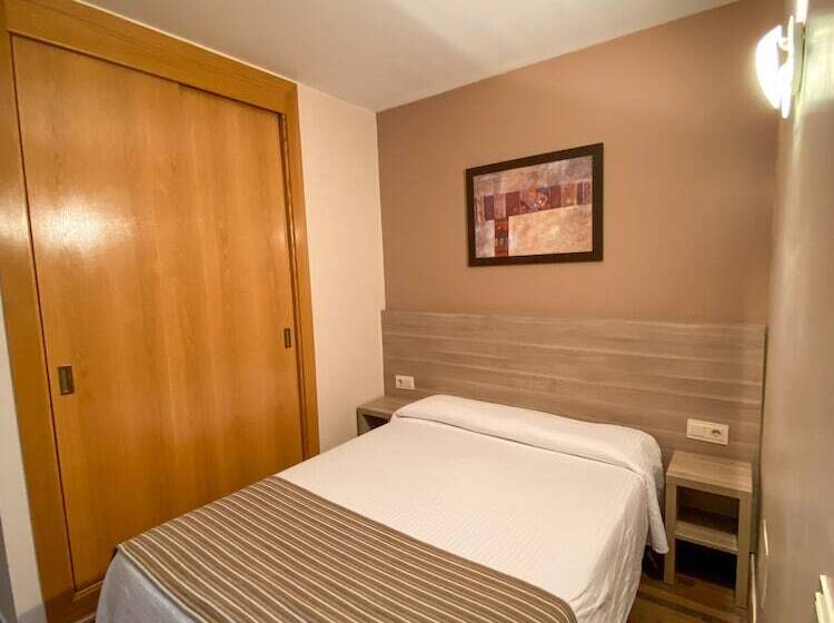 Somriu Hotel Vall Ski