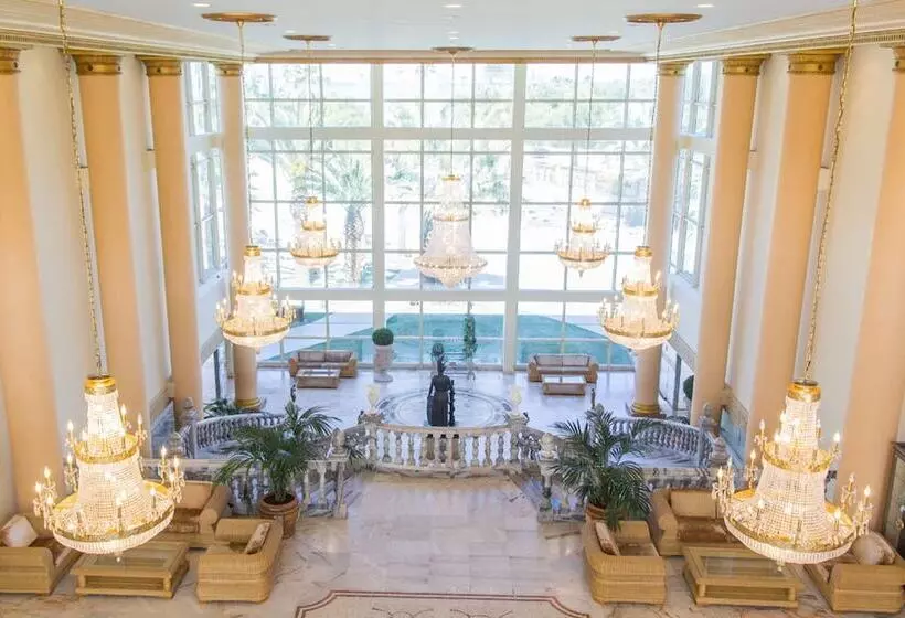 Palas Pineda Hotel & Apartamentos