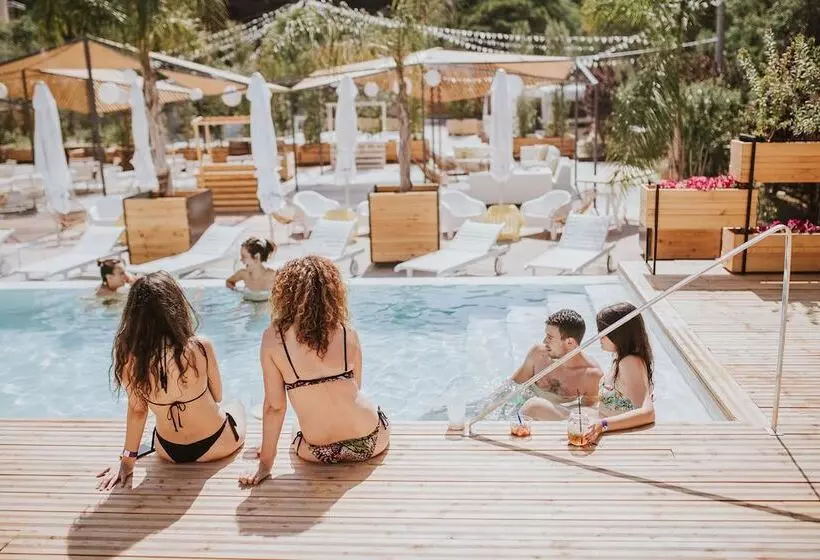 Palas Pineda Hotel & Apartamentos