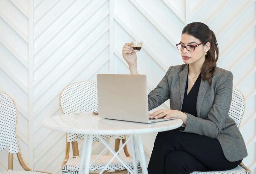 酒店 Ibis Abdelmoumen Casa Centre