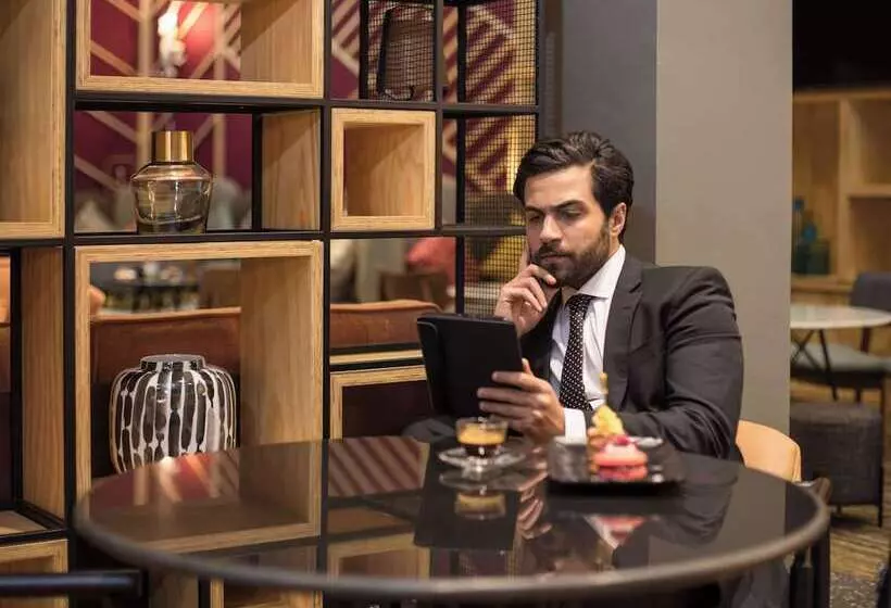 هتل Ibis Abdelmoumen Casa Centre