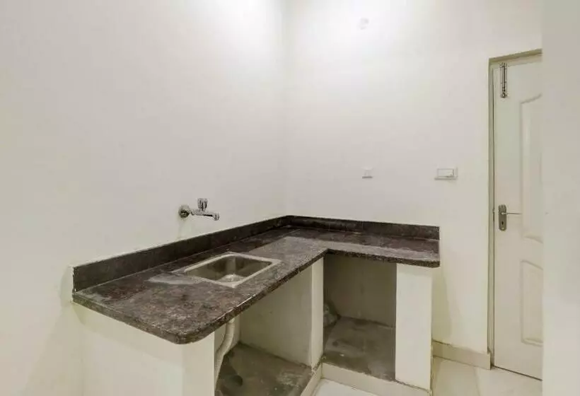 ペンション O The Purple Orchid Stay