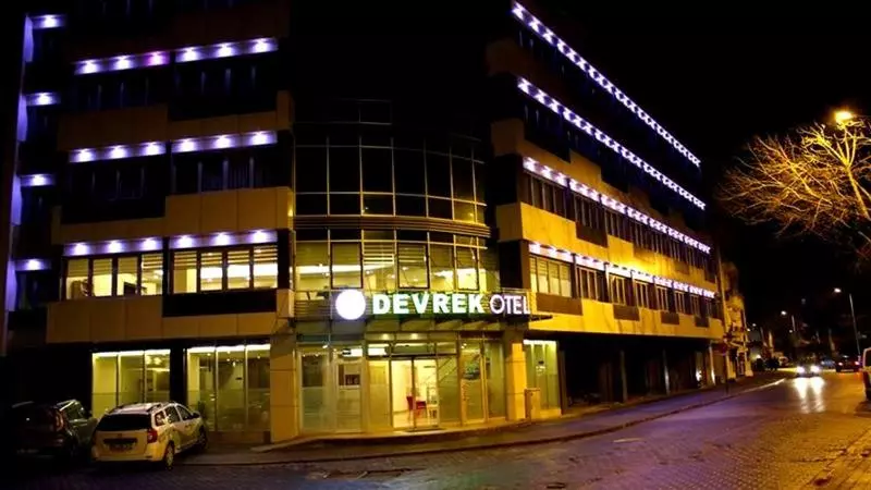 Aamiaismajoitus (B&B) Devrek Otel