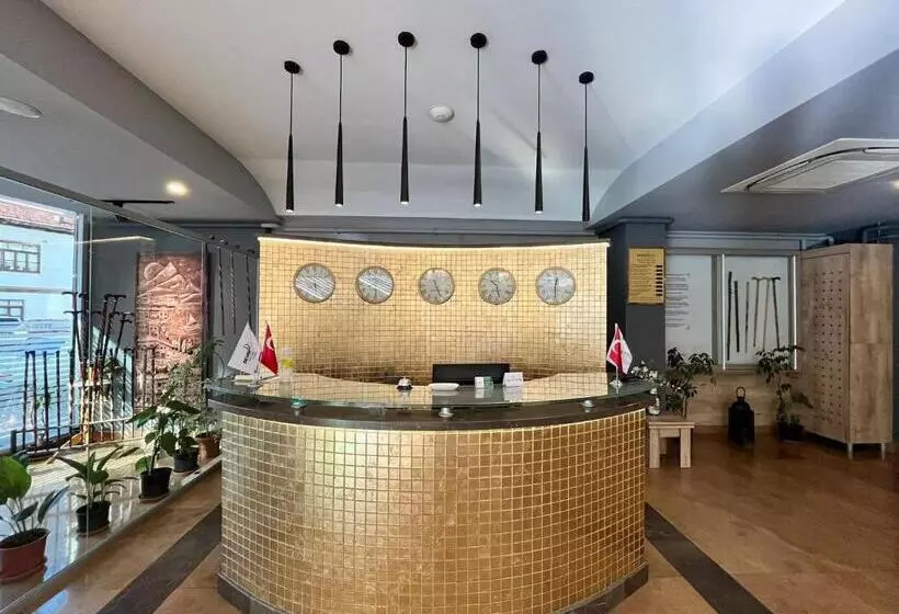 Aamiaismajoitus (B&B) Devrek Otel