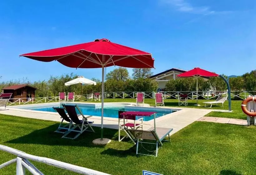 ホテル Agriturismo Re Di Fiori