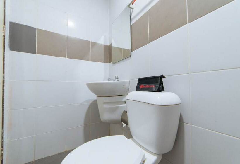 בית מלון כפרי Reddoorz Plus Near Puerto Princesa City Hall