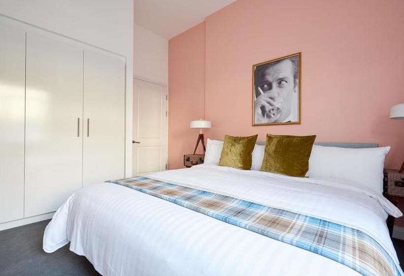 Sonder At Inverness Mews, Baywater