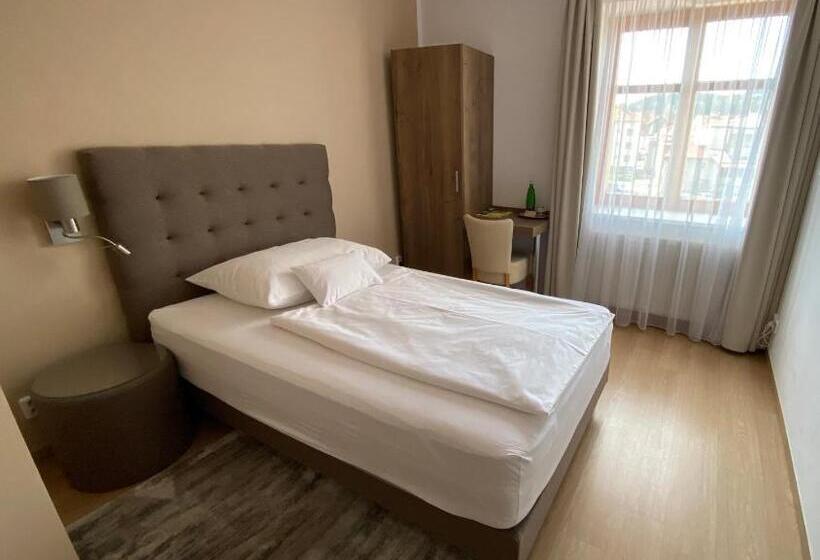 酒店 Magistr Vsetín