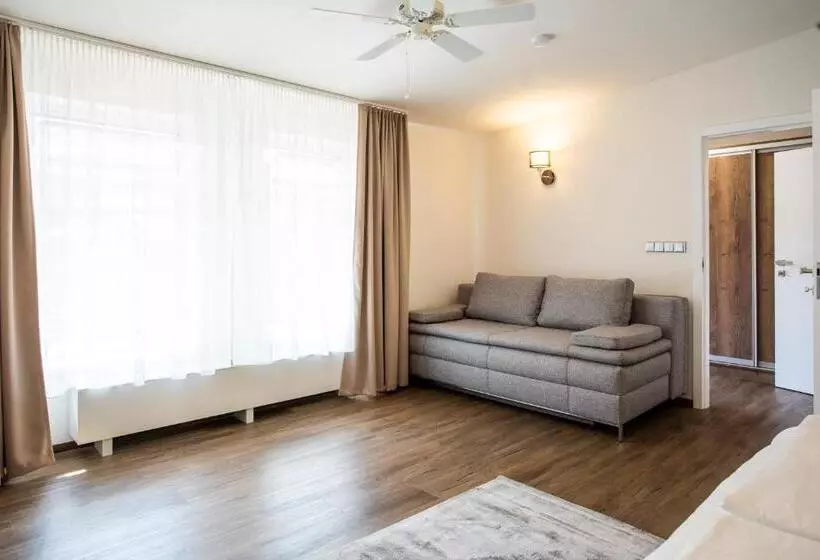 Hotelli Magistr Vsetín