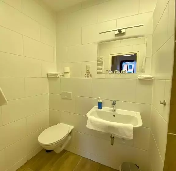 ペンション Kornkäfer Kleinmockritz