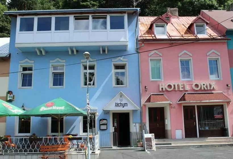 Aamiaismajoitus (B&B) Orix