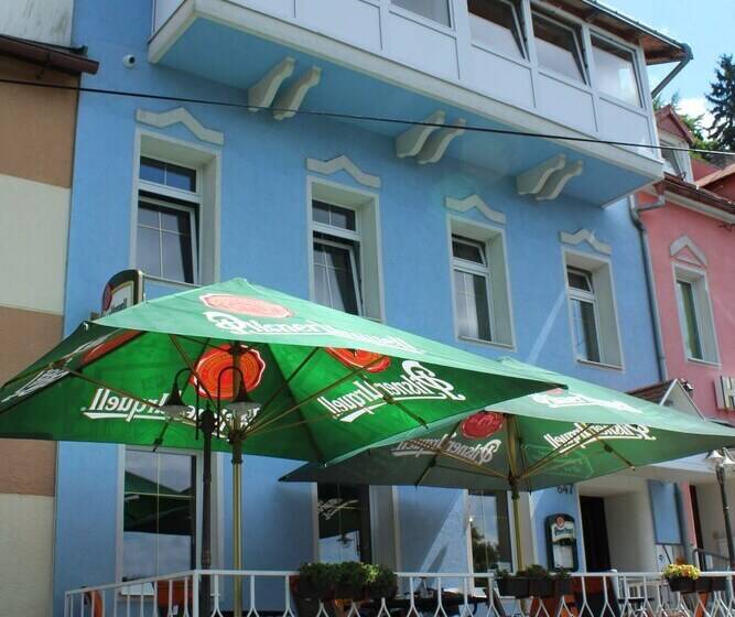 Aamiaismajoitus (B&B) Orix