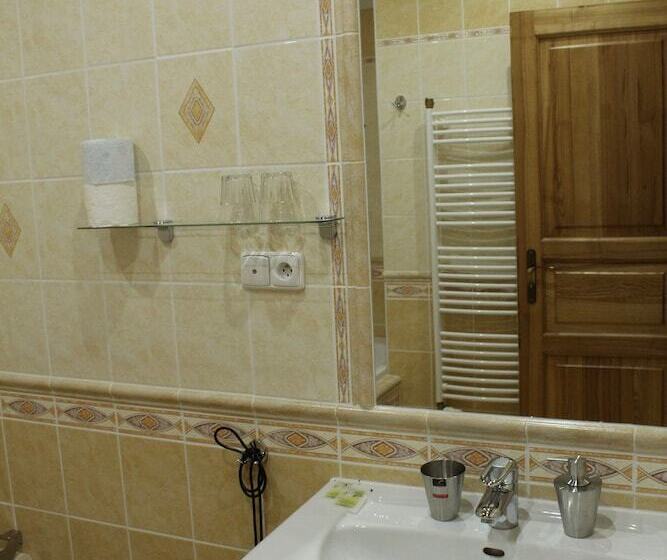 Aamiaismajoitus (B&B) Orix