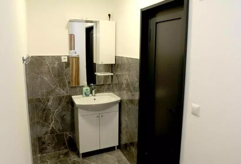 تختخواب و صبحانه Pansion Kipovi