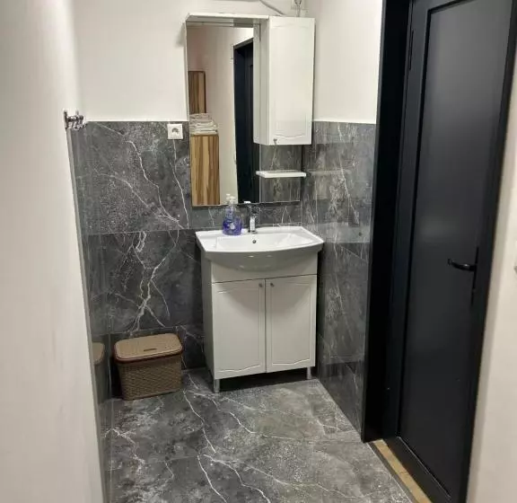 تختخواب و صبحانه Pansion Kipovi