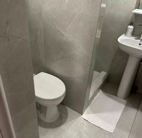 تختخواب و صبحانه Pansion Kipovi