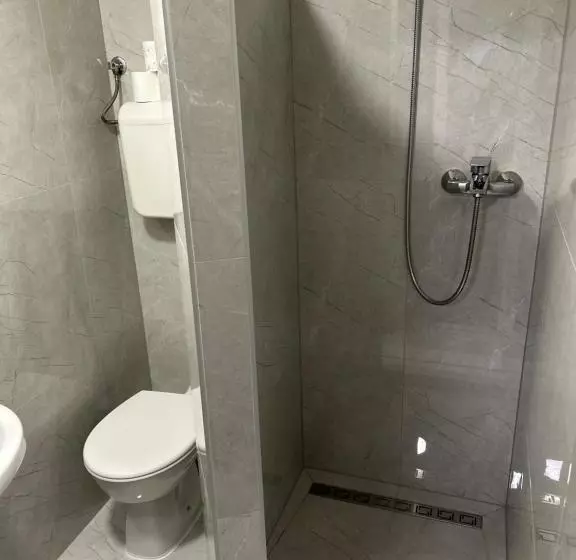 تختخواب و صبحانه Pansion Kipovi