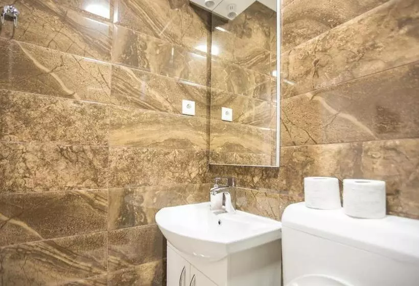 تختخواب و صبحانه Pansion Kipovi