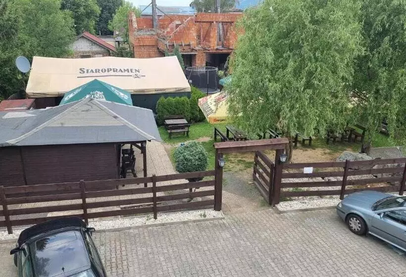 Hotelli Penzion U Dobrého Lva