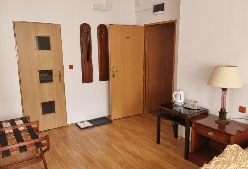 فندق Penzion U Dobrého Lva