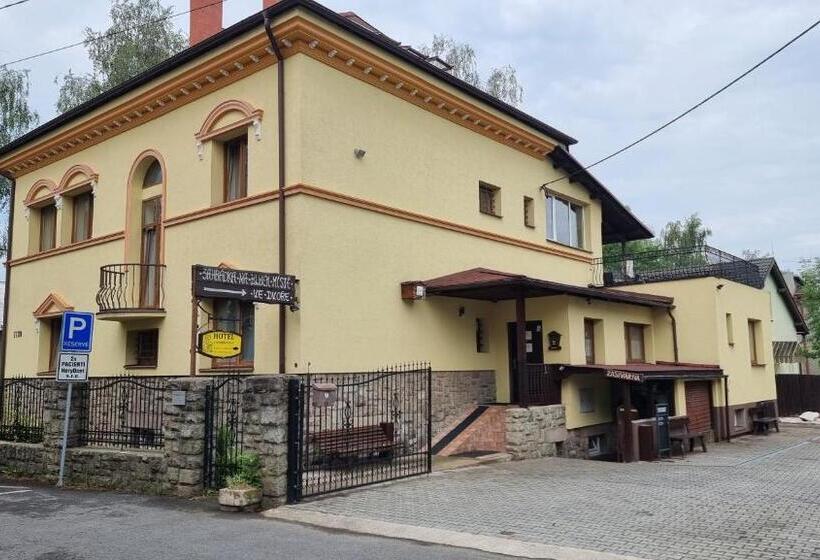 فندق Penzion U Dobrého Lva