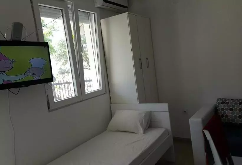 پانسیون Guest House Levant