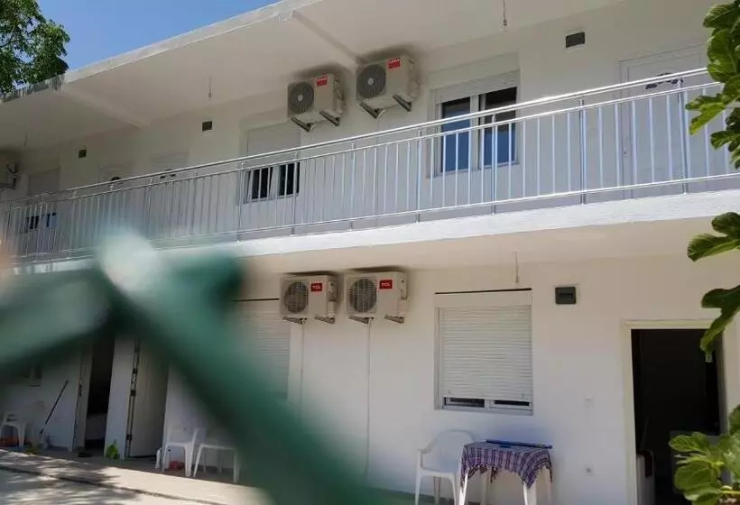 پانسیون Guest House Levant