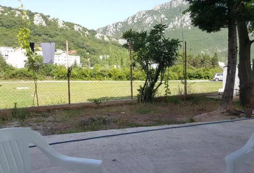 پانسیون Guest House Levant