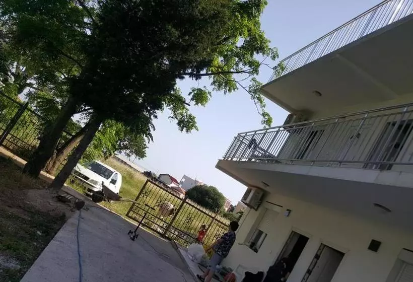 پانسیون Guest House Levant