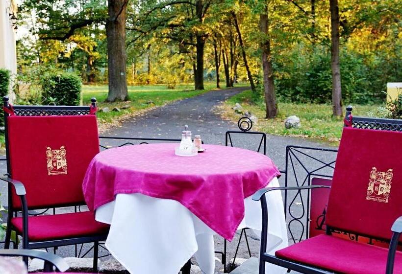 בית מלון כפרי Rezidence Zámeček   Boutique