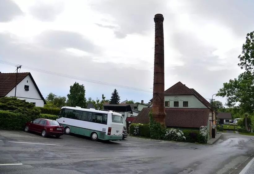 Majatalo Pivovarský Dvůr Lipan