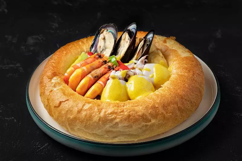 ホテル Holiday Inn Guangzhou South Lake