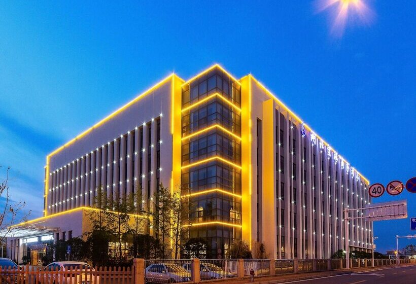 Hotel Hubei Konggang Business