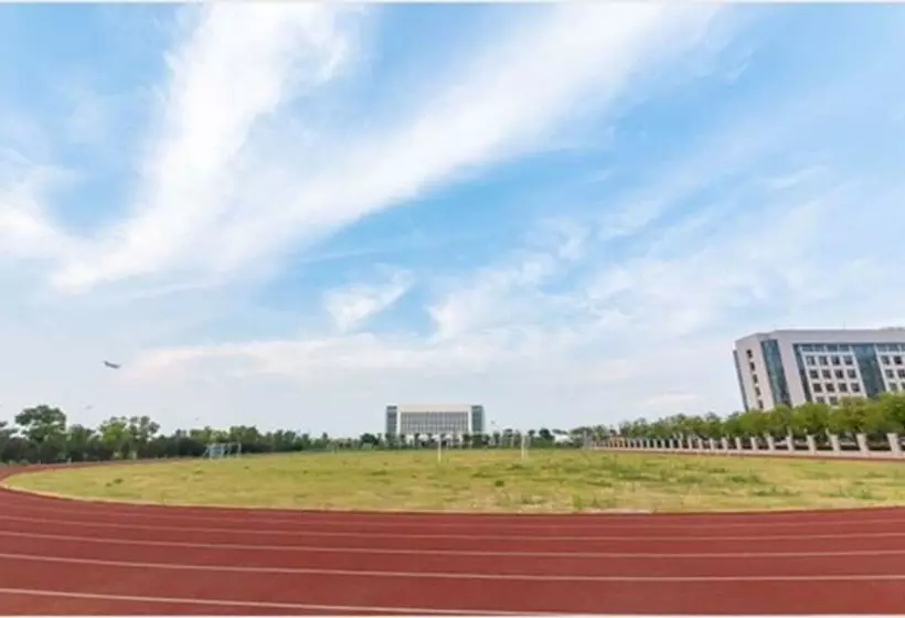 هتل Hubei Konggang Business