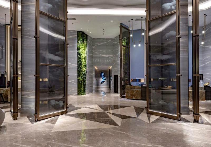 Otel Wellton International