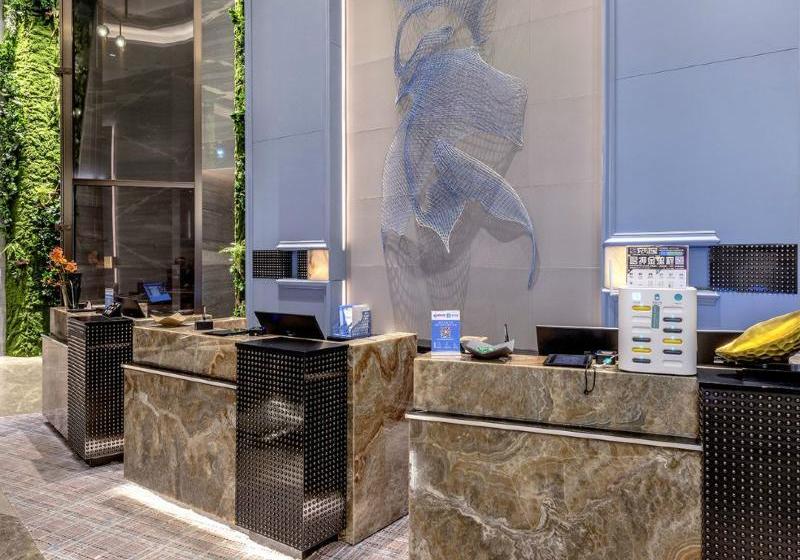 Otel Wellton International