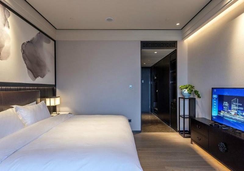 Otel Wellton International