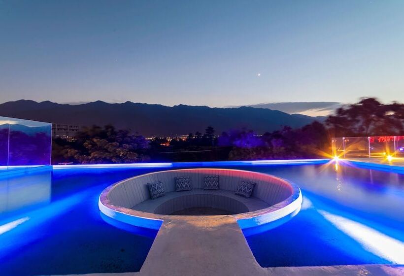 Пансион Crystal Taro Inn Dali