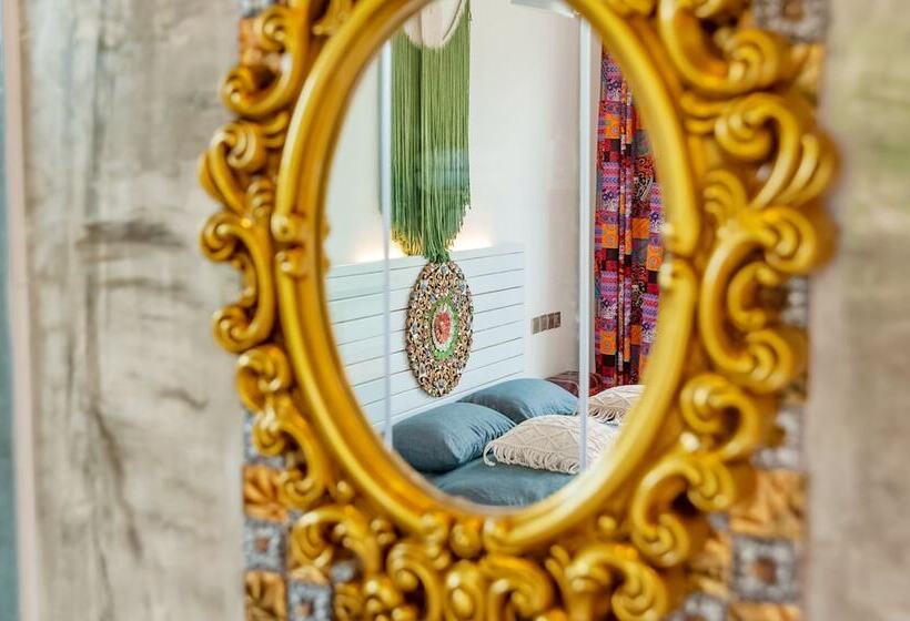 Пансион Crystal Taro Inn Dali