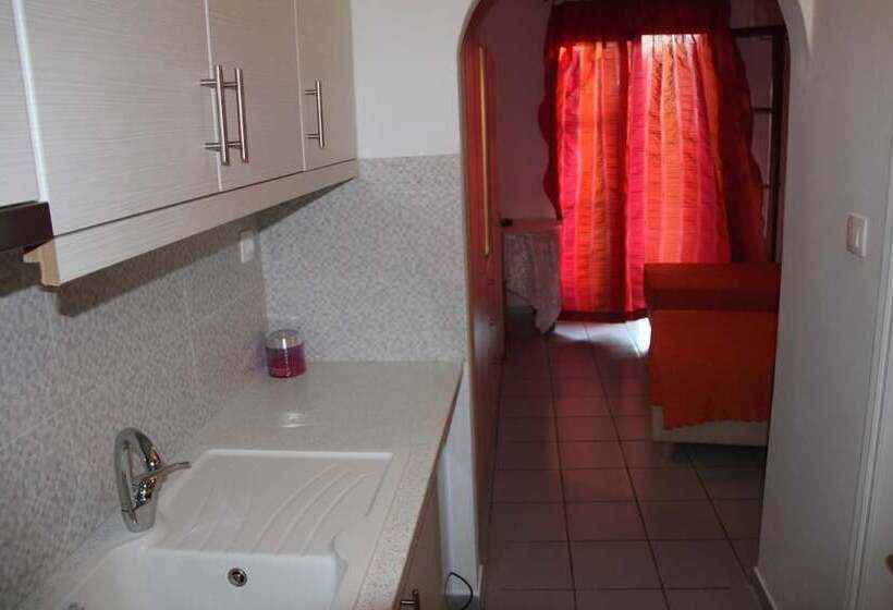 پانسیون Vaya Zorba Studios