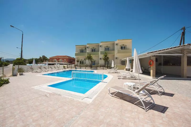 Sidari Inn Apart