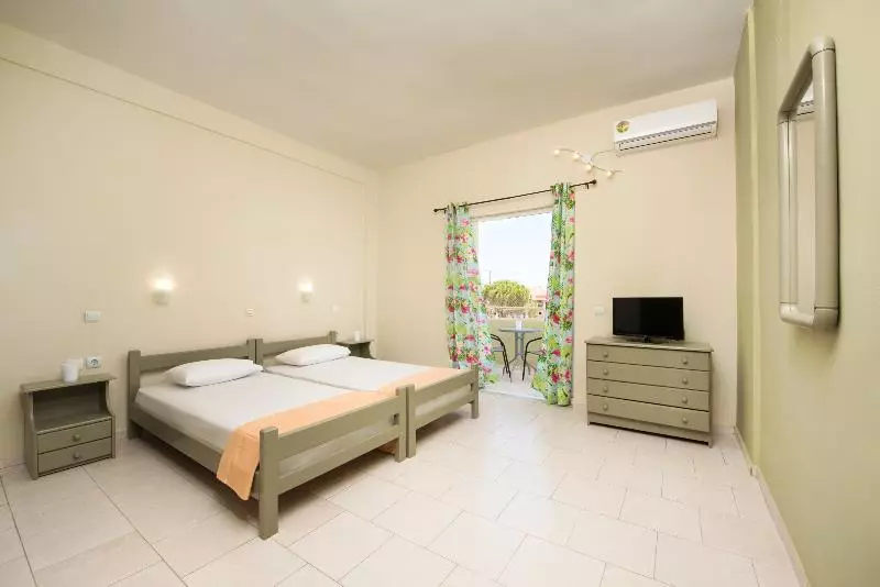 Sidari Inn Apart