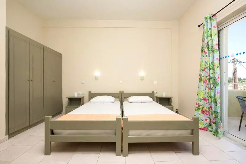 Sidari Inn Apart