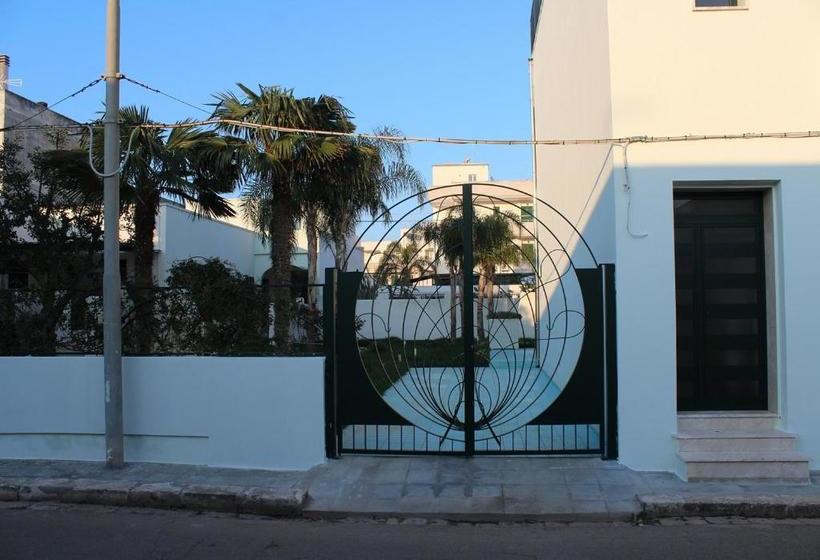 تختخواب و صبحانه Depandance Petraroli