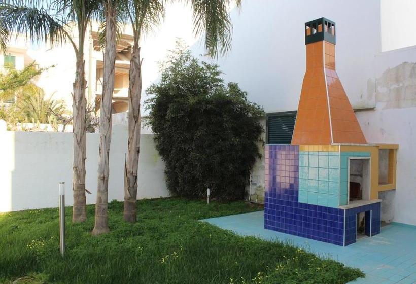 تختخواب و صبحانه Depandance Petraroli