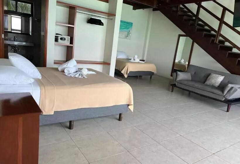 Cuxos Hotel Beachfront