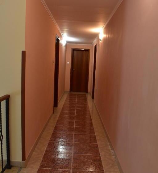 Family Hotel Bashtina Kashta